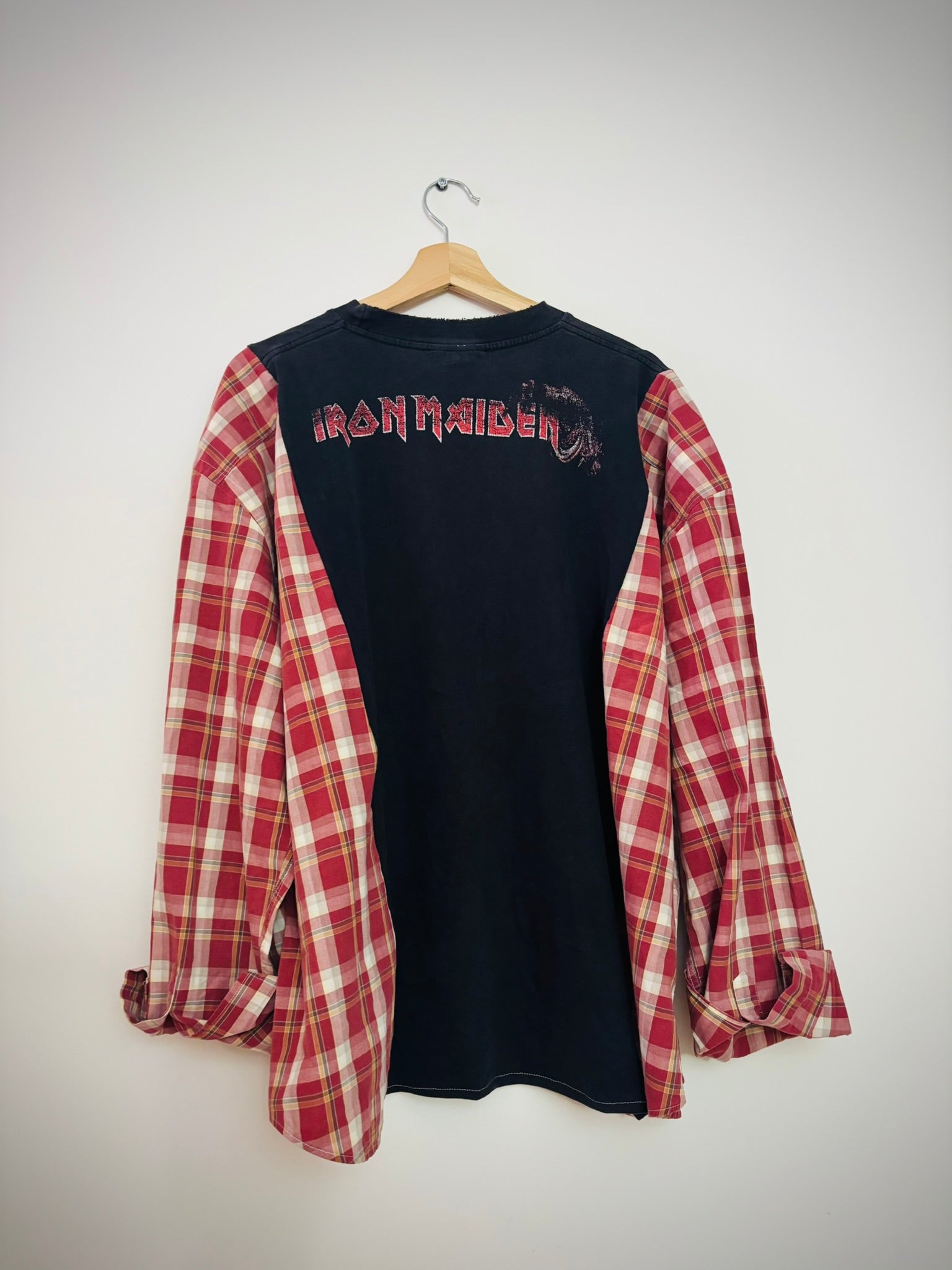 Maiden tee